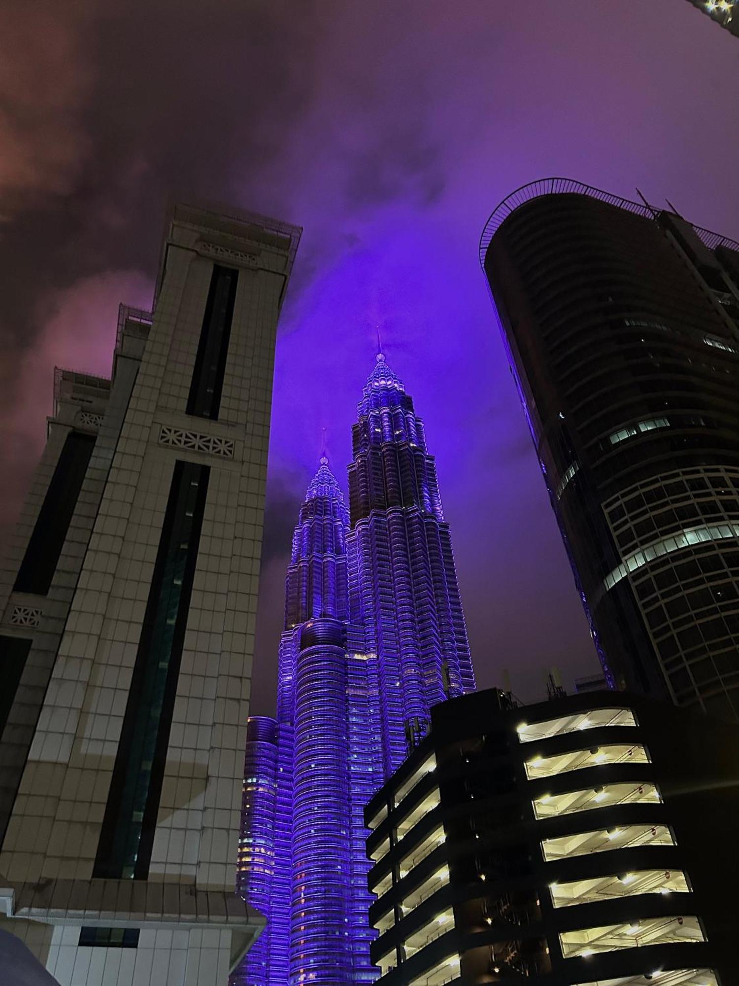Pangsapuri Sky Klcc By Nadia Kuala Lumpur